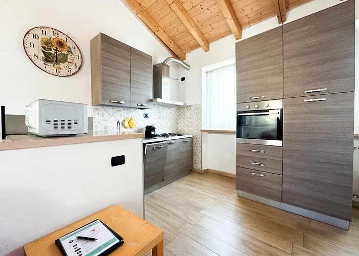 Colombara Aparthotel 4*