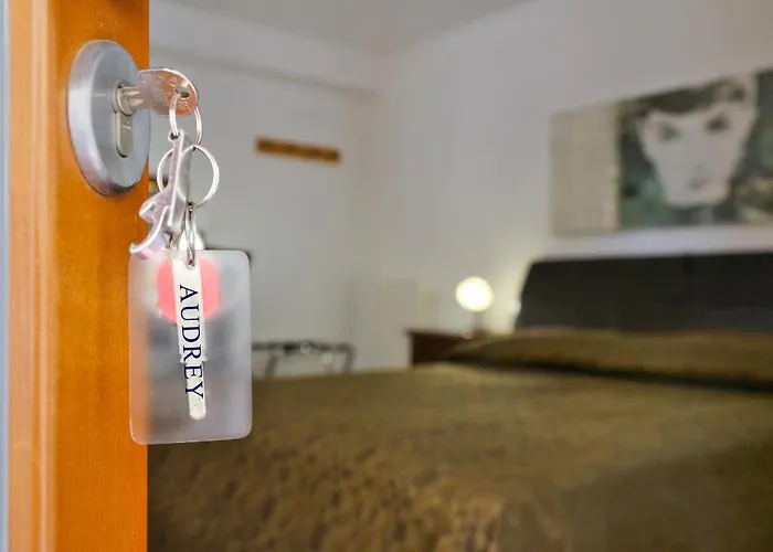 Colombara Aparthotel 4*