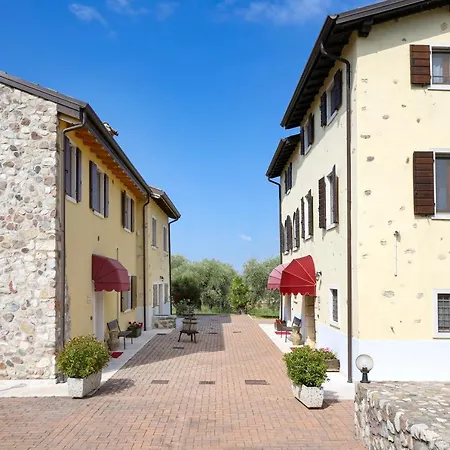Apartmanhotel Colombara
