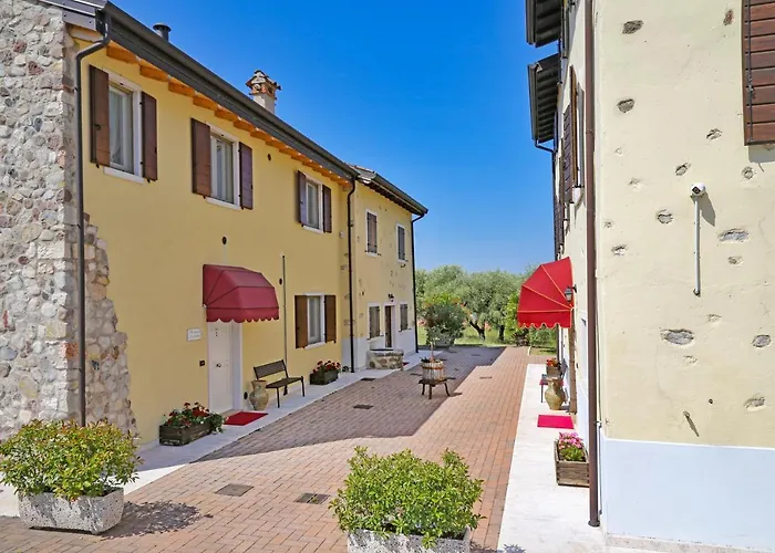 Colombara Apartahotel