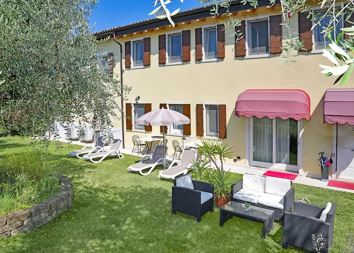 Aparthotel Colombara 4*