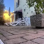 Colombara Lägenhetshotell 4*