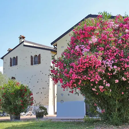 Colombara 公寓式酒店 巴多利诺